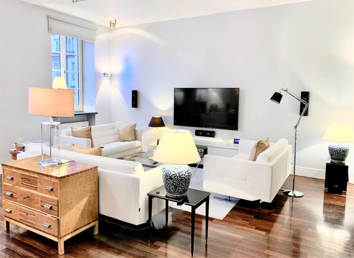 Luxury Suites & Apartments Mondrian Market Square II Varsovia Habitación foto